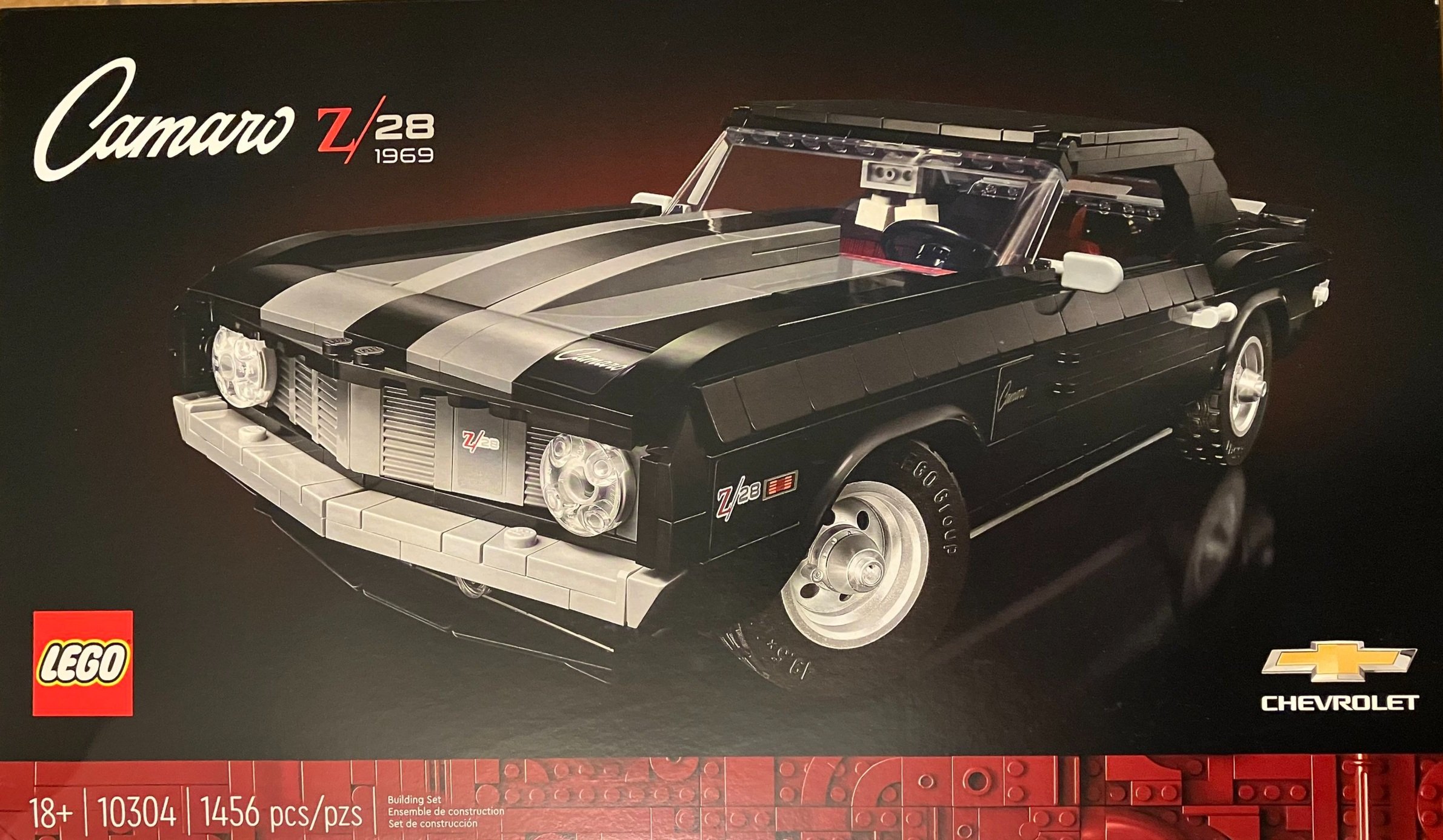 LEGO Icons Chevrolet Camaro Z28 (Set #10304)